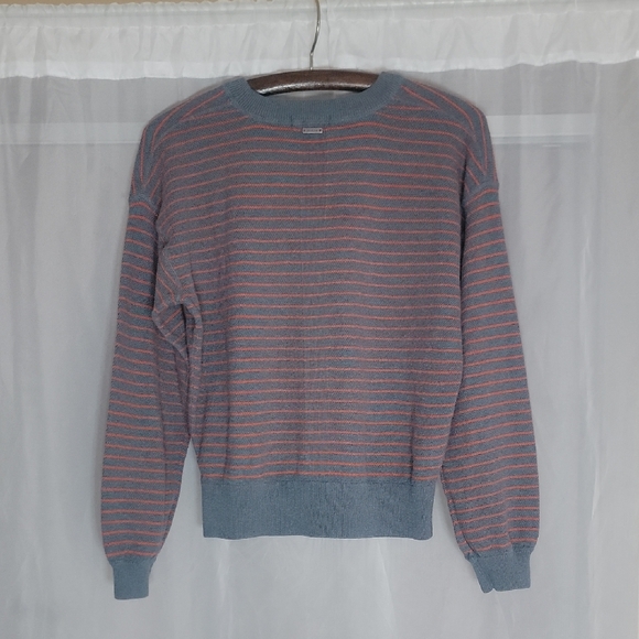 prana Gray and Red Striped Sweater | Medium | Casual Cozy - Picture 4 of 5